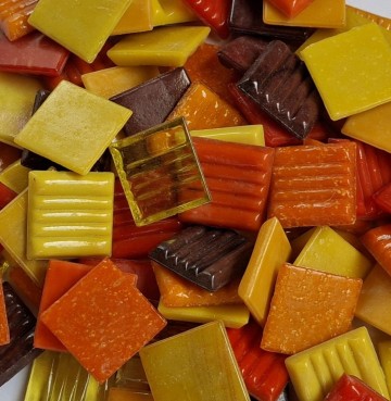 Rood oranje geel  2x2cm de luxe